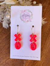 Load image into Gallery viewer, Hot Pink XOXO Hooks
