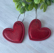 Load image into Gallery viewer, Large Glitter Heart Hoops
