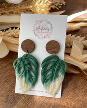 Load image into Gallery viewer, Tropical Monstera Leaves
