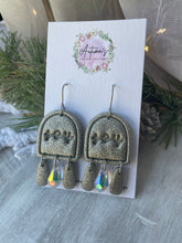 Load image into Gallery viewer, Silver Glitter Joy Hooks
