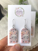 Load image into Gallery viewer, 3D Floral Bunny Print Hooks
