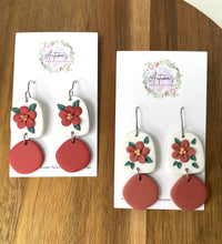 Load image into Gallery viewer, Floral Arches &amp; Circles (3)

