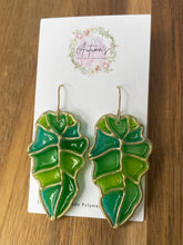 Load image into Gallery viewer, Stained Glass Alocasia

