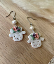 Load image into Gallery viewer, Easter Lamb W/ Pearl Hooks

